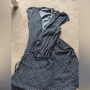 brandy melville navy blue robbie wrap dress with white flowers